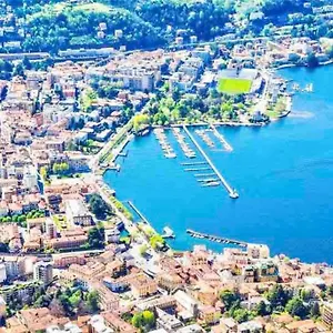 Elegant Apartment- 8 Mins Walk To Center - Free Parking Apartment Como