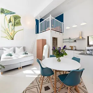  Apartment Great 2-room Loft With 2 Bathrooms And 2 Kitchen